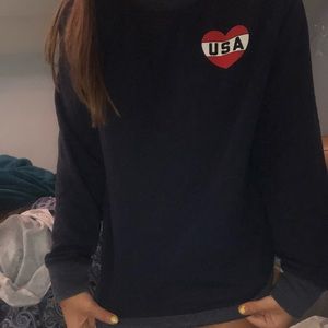 crew neck sweatshirt